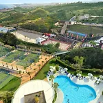 Mara's Higueron West: Spacious Terrace & Sun-soaked Garden Fuengirola