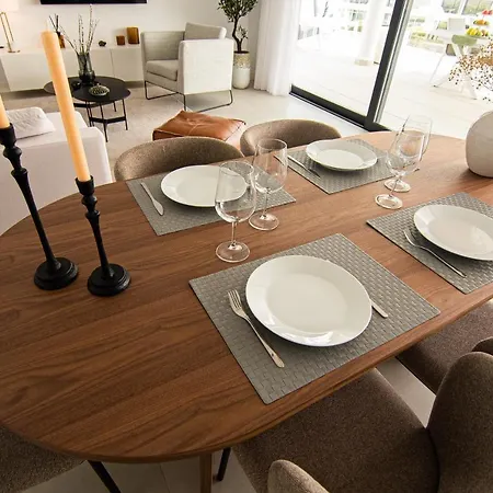 Mara's Higueron West - Garden - 246 M2 Of Private Terrace & Garden - Like A House Apartmán