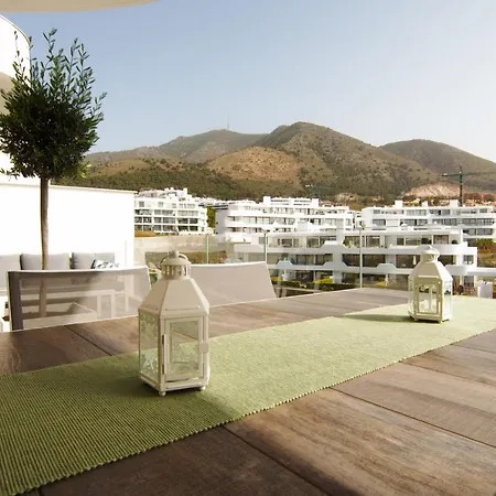 Mara's Higueron West - Like A House - 246 Square Meters Of Private Terrace & Garden - Morning And Evening Sun Lejlighed Fuengirola